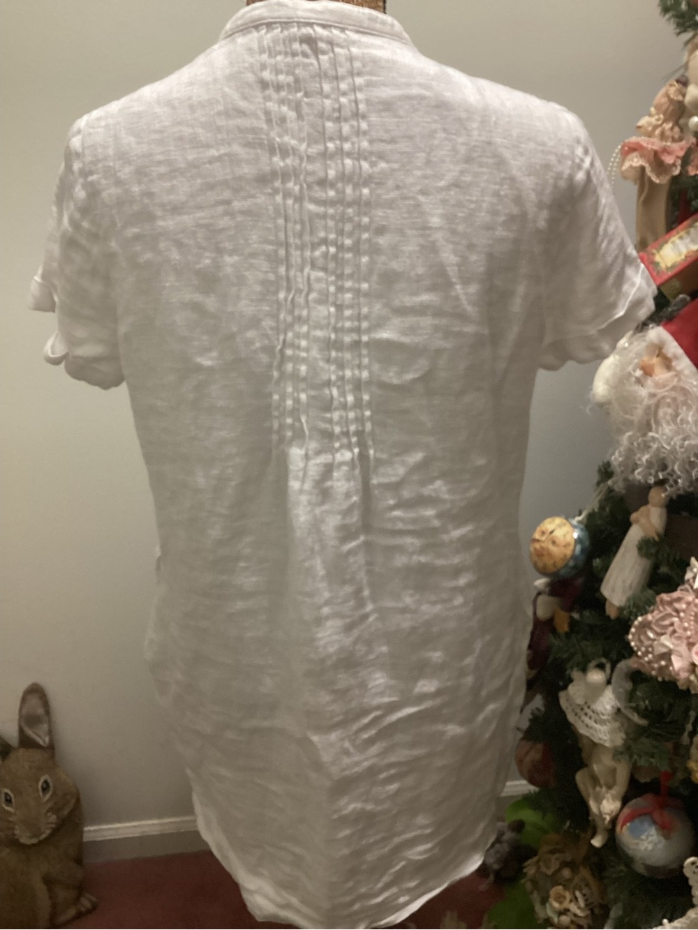 Faherty white Linen - Picture 3 of 4